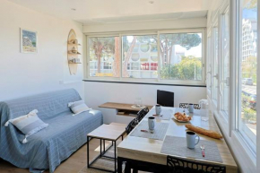 Studio tout équipé vue sur Port